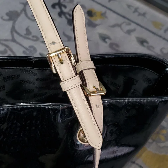 Michael Kors Black Patent Tote and Estee Lauder Bag⚜️🖤⚜️ - Picture 5 of 13